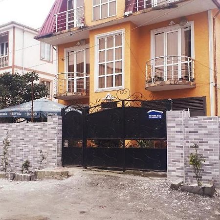 Home Batumi Ngoại thất bức ảnh