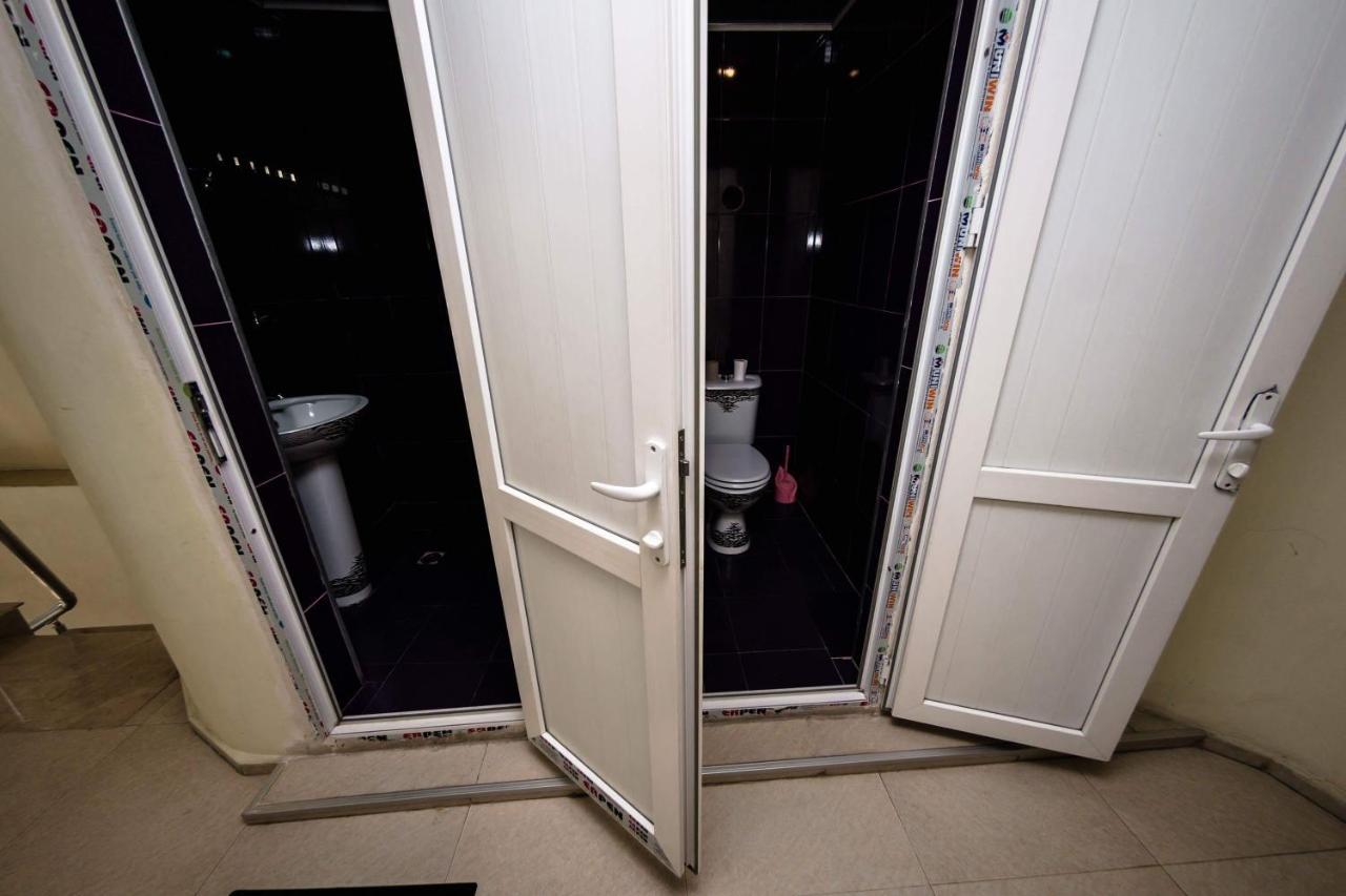 Home Batumi Ngoại thất bức ảnh