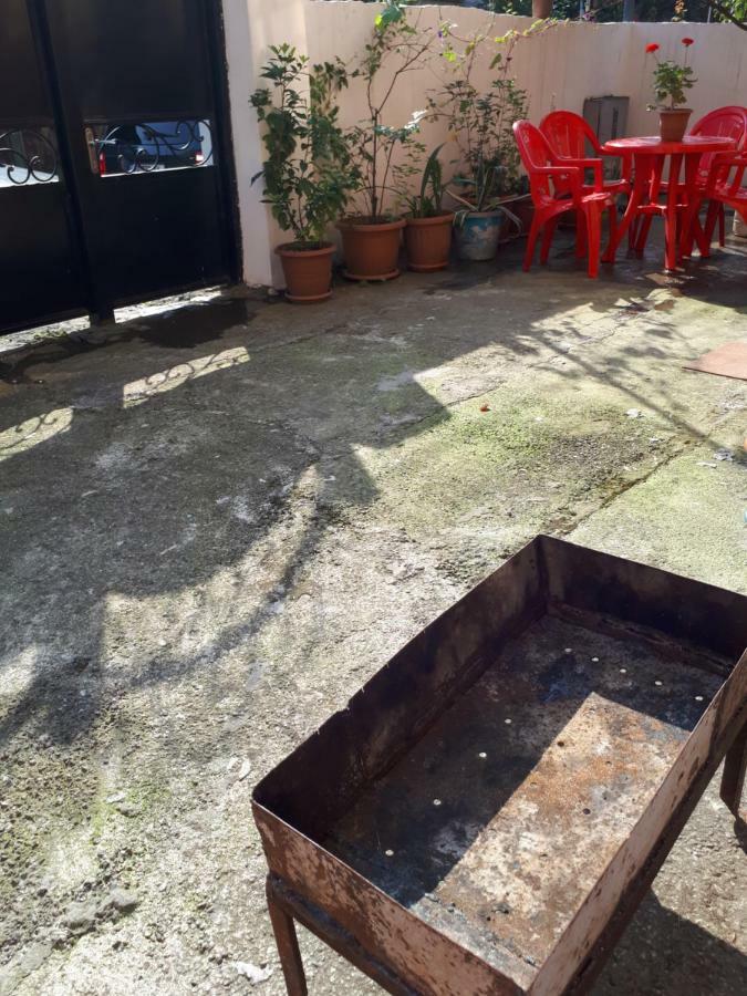 Home Batumi Ngoại thất bức ảnh